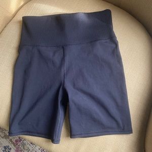 Vuori ribbed studio shorts